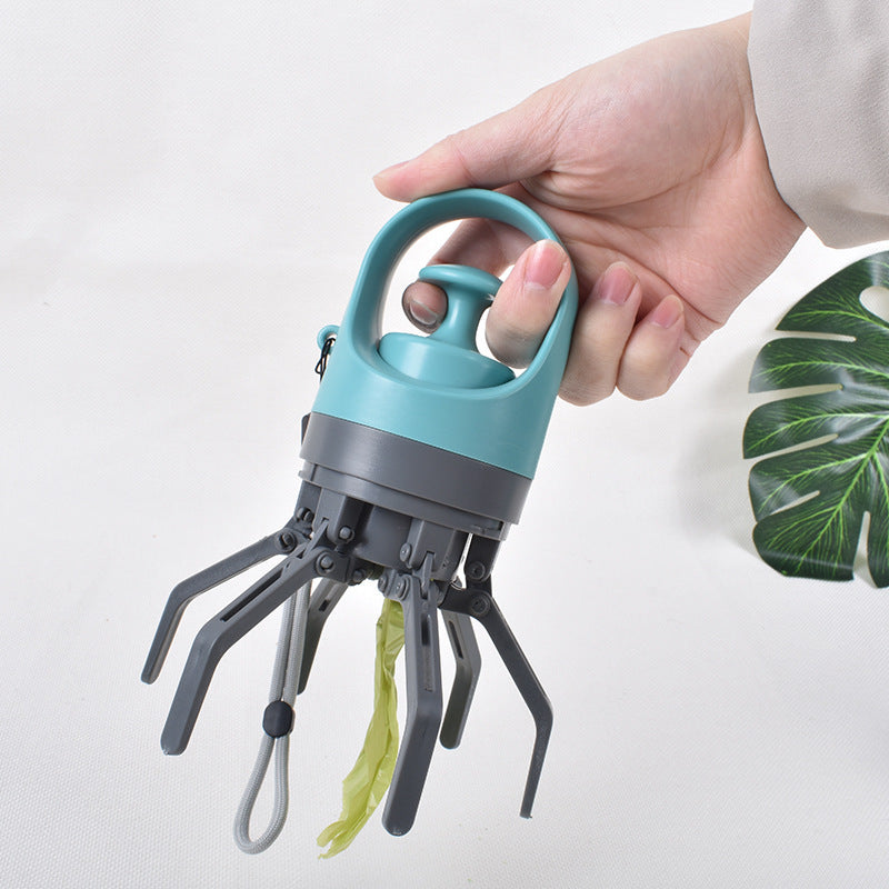 Portable Pet Poop Scooper with 1 Count Dog Waste Bag Holder & Dispenser for Outdoor Use Compact Design Essential Pet Supplies